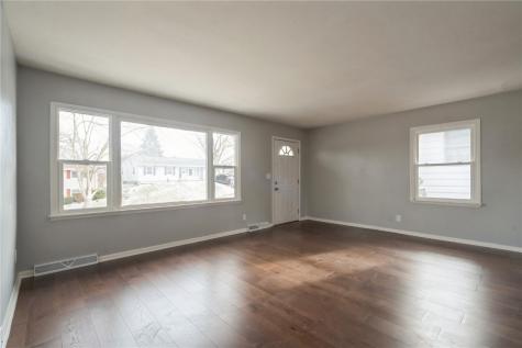 1325 36th Street SE Cedar Rapids IA 52403