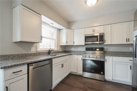 1325 36th Street SE Cedar Rapids IA 52403