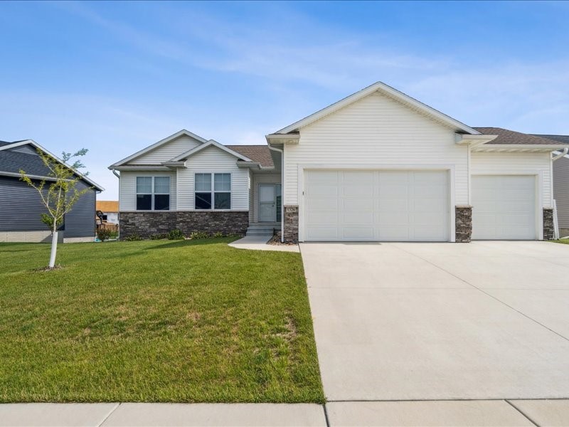 1326 Echo Ridge Lane Marion IA 52302