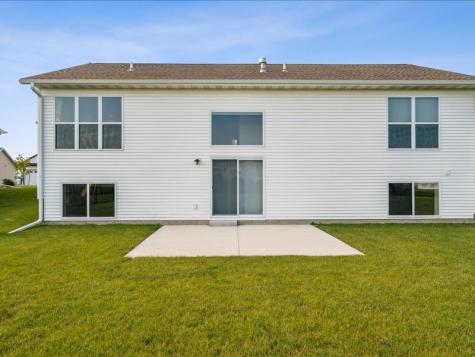 1326 Echo Ridge Lane Marion IA 52302