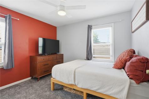 629 37th Street NE Cedar Rapids IA 52402