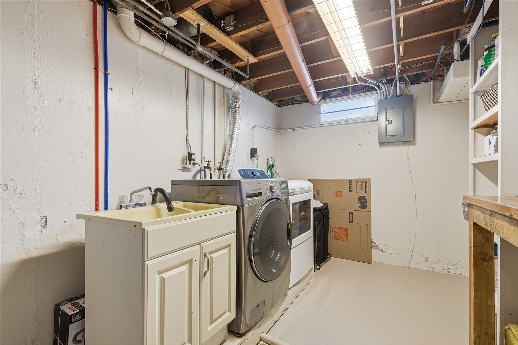 629 37th Street NE Cedar Rapids IA 52402