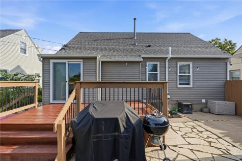629 37th Street NE Cedar Rapids IA 52402