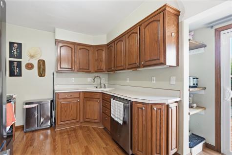629 37th Street NE Cedar Rapids IA 52402