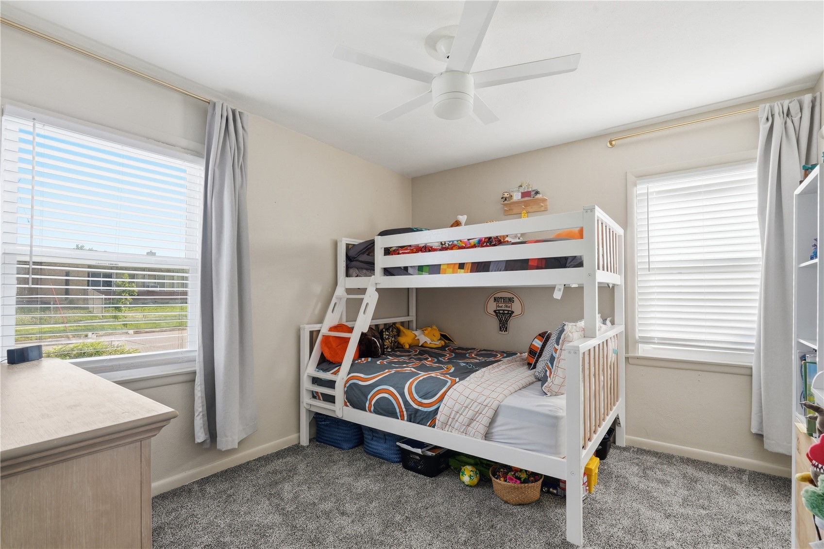629 37th Street NE Cedar Rapids IA 52402