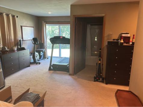4617 Durow Road Center Point IA 52213