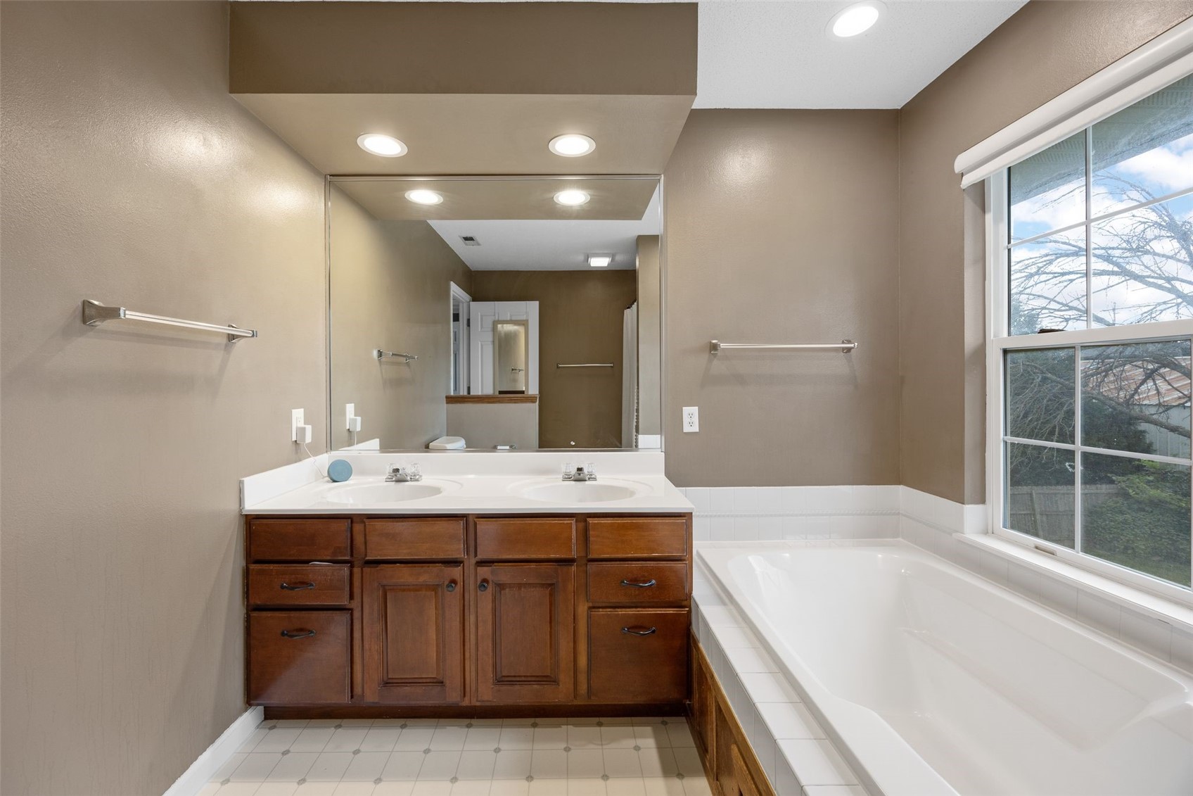 1515 Fox Trail Drive Cedar Rapids IA 52402