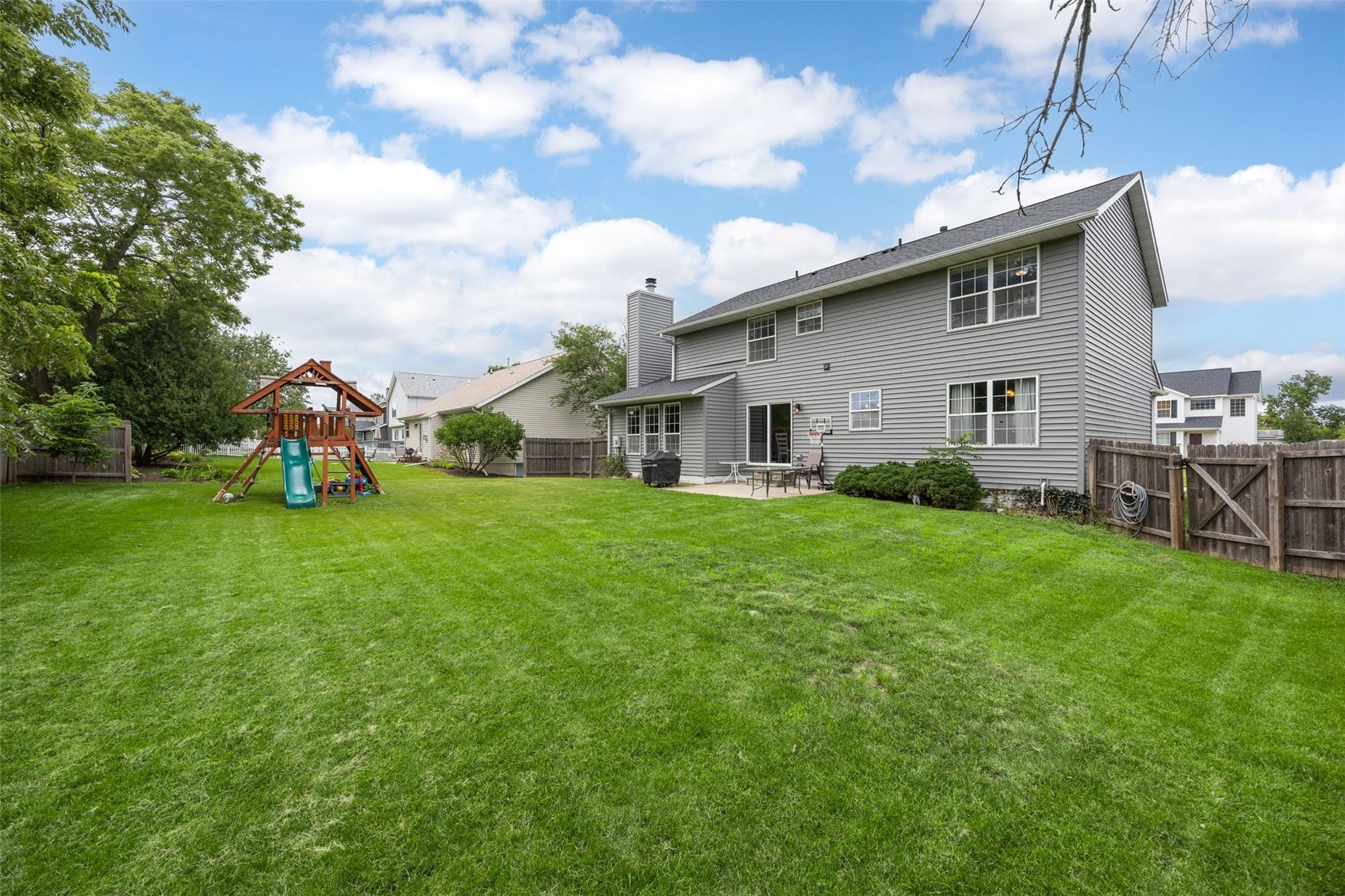 1515 Fox Trail Drive Cedar Rapids IA 52402