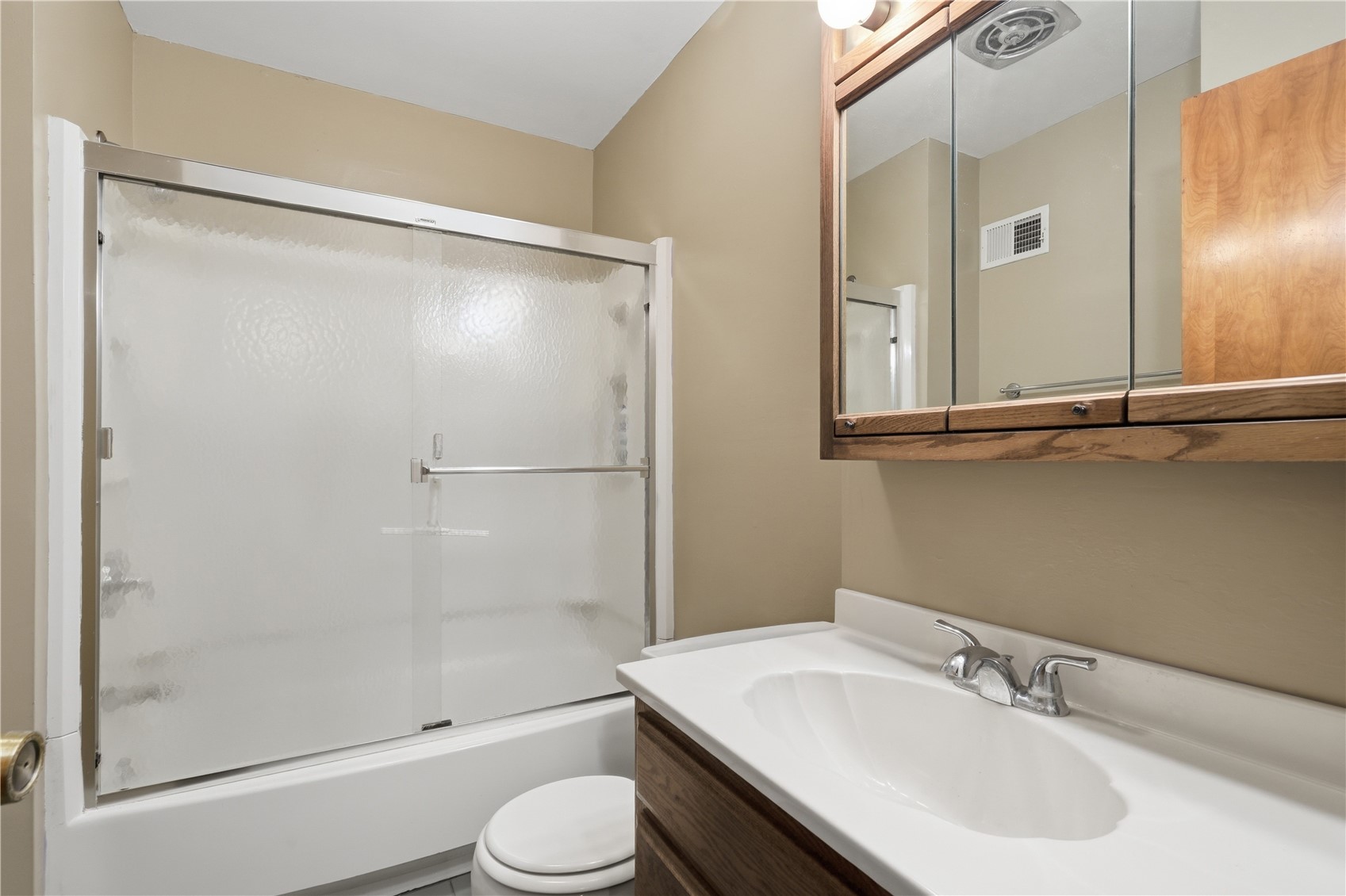 1606 Maplewood Drive NE Cedar Rapids IA 52402