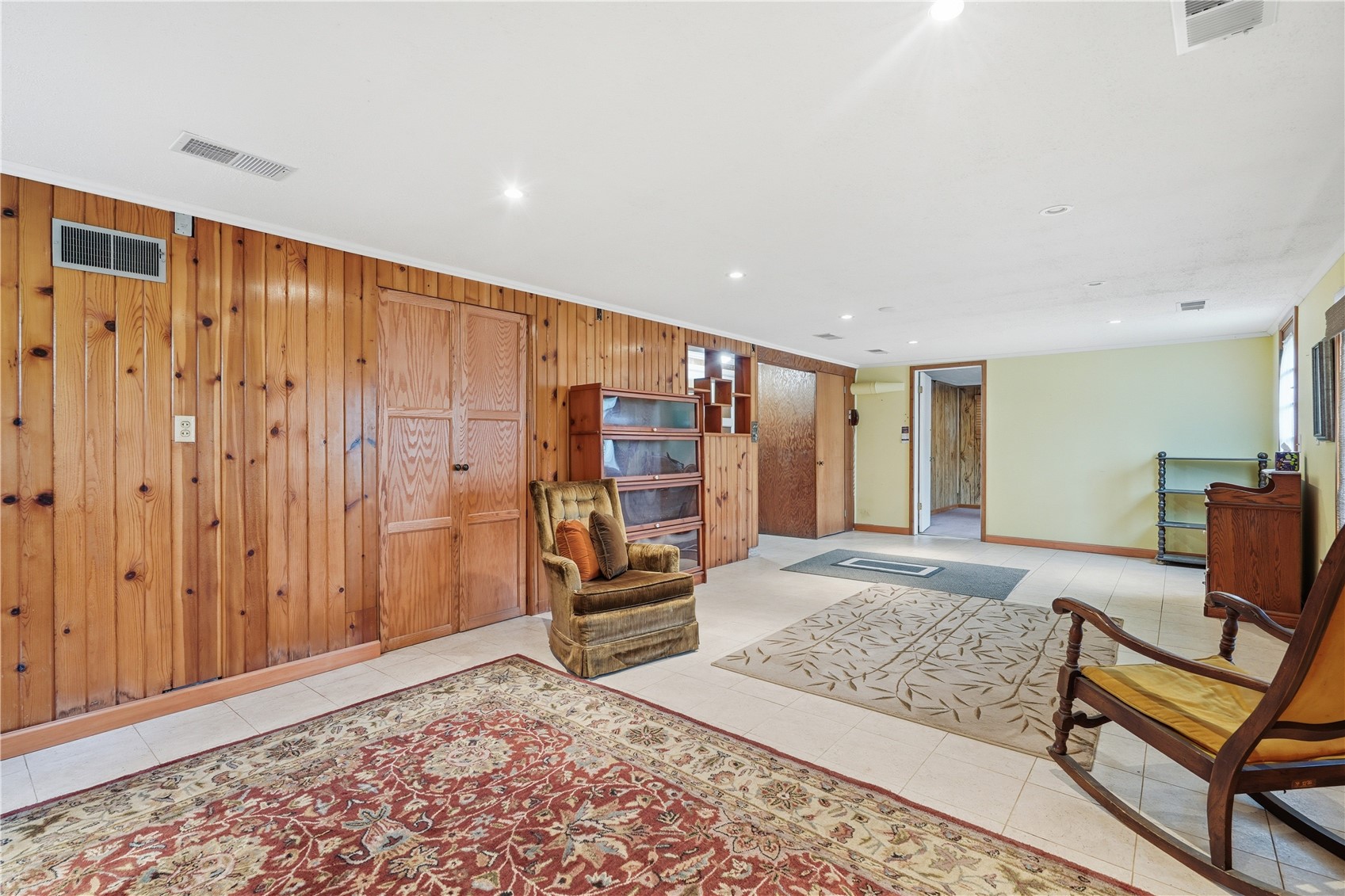 1606 Maplewood Drive NE Cedar Rapids IA 52402