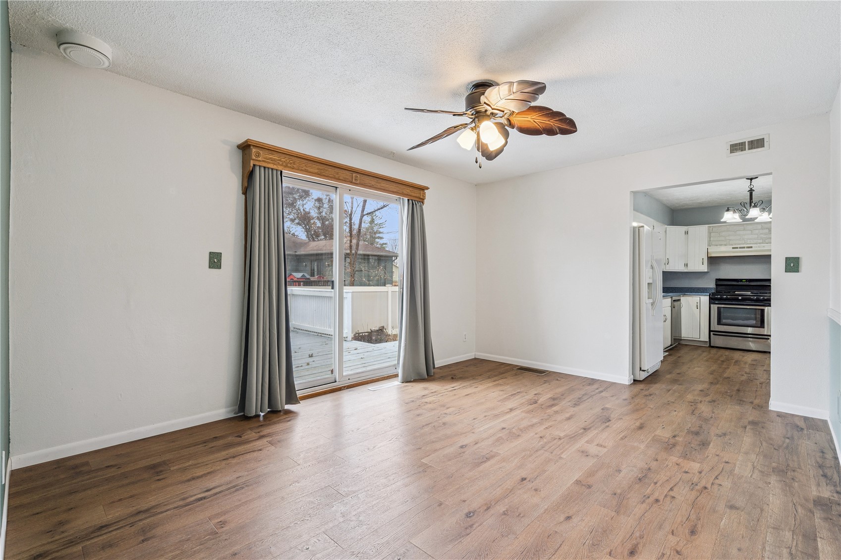 414 Main Jesup IA 50648