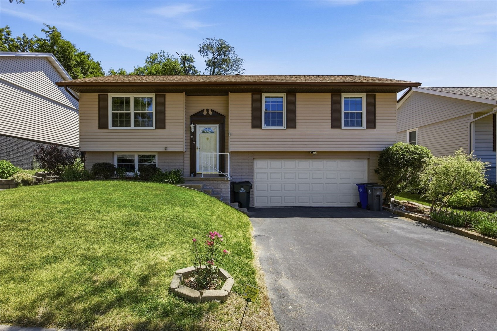 619 Olive Drive NW Cedar Rapids IA 52405