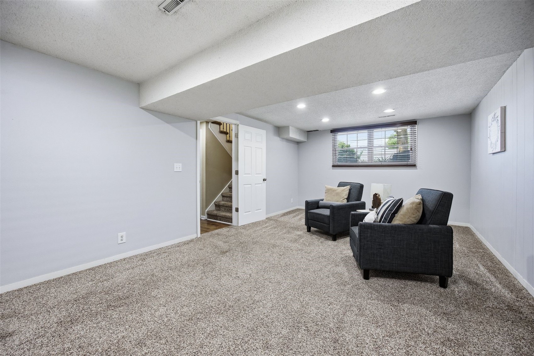 619 Olive Drive NW Cedar Rapids IA 52405