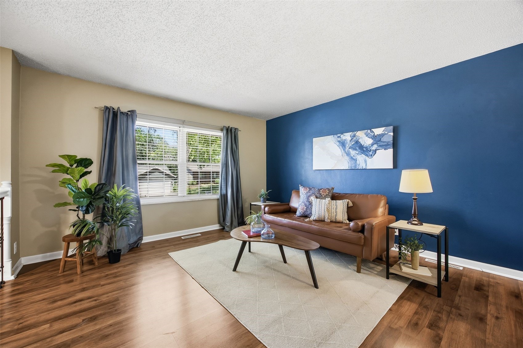619 Olive Drive NW Cedar Rapids IA 52405