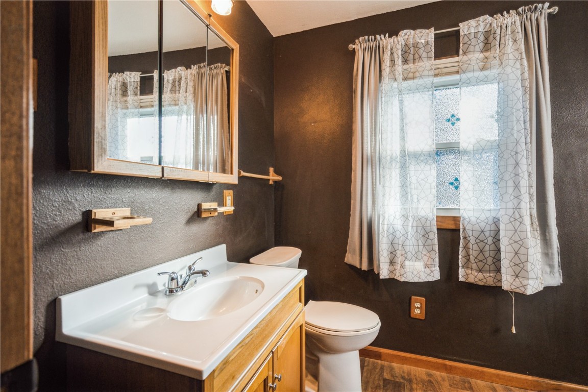 69 26th Avenue SW Cedar Rapids IA 52404