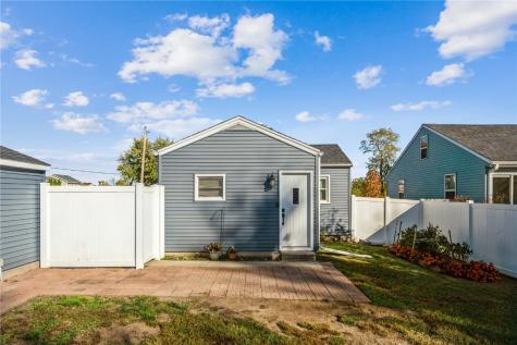 69 26th Avenue SW Cedar Rapids IA 52404