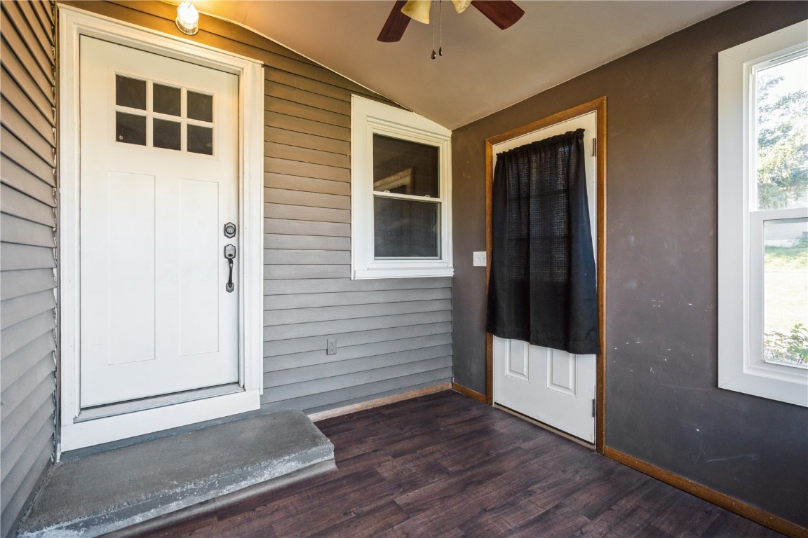 69 26th Avenue SW Cedar Rapids IA 52404