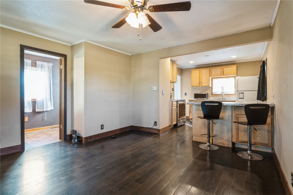 69 26th Avenue SW Cedar Rapids IA 52404