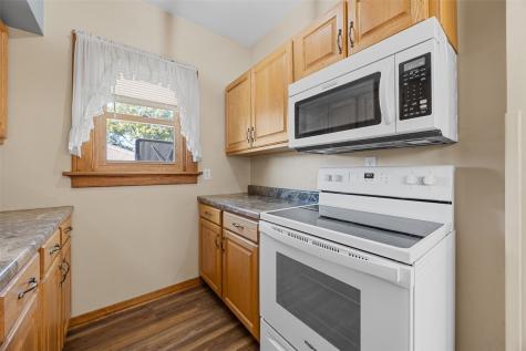 717 N Maple Street Monticello IA 52310