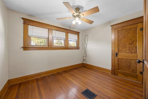 717 N Maple Street Monticello IA 52310