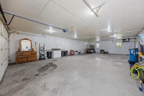 717 N Maple Street Monticello IA 52310