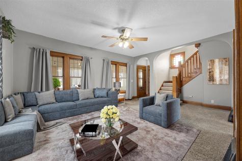 717 N Maple Street Monticello IA 52310