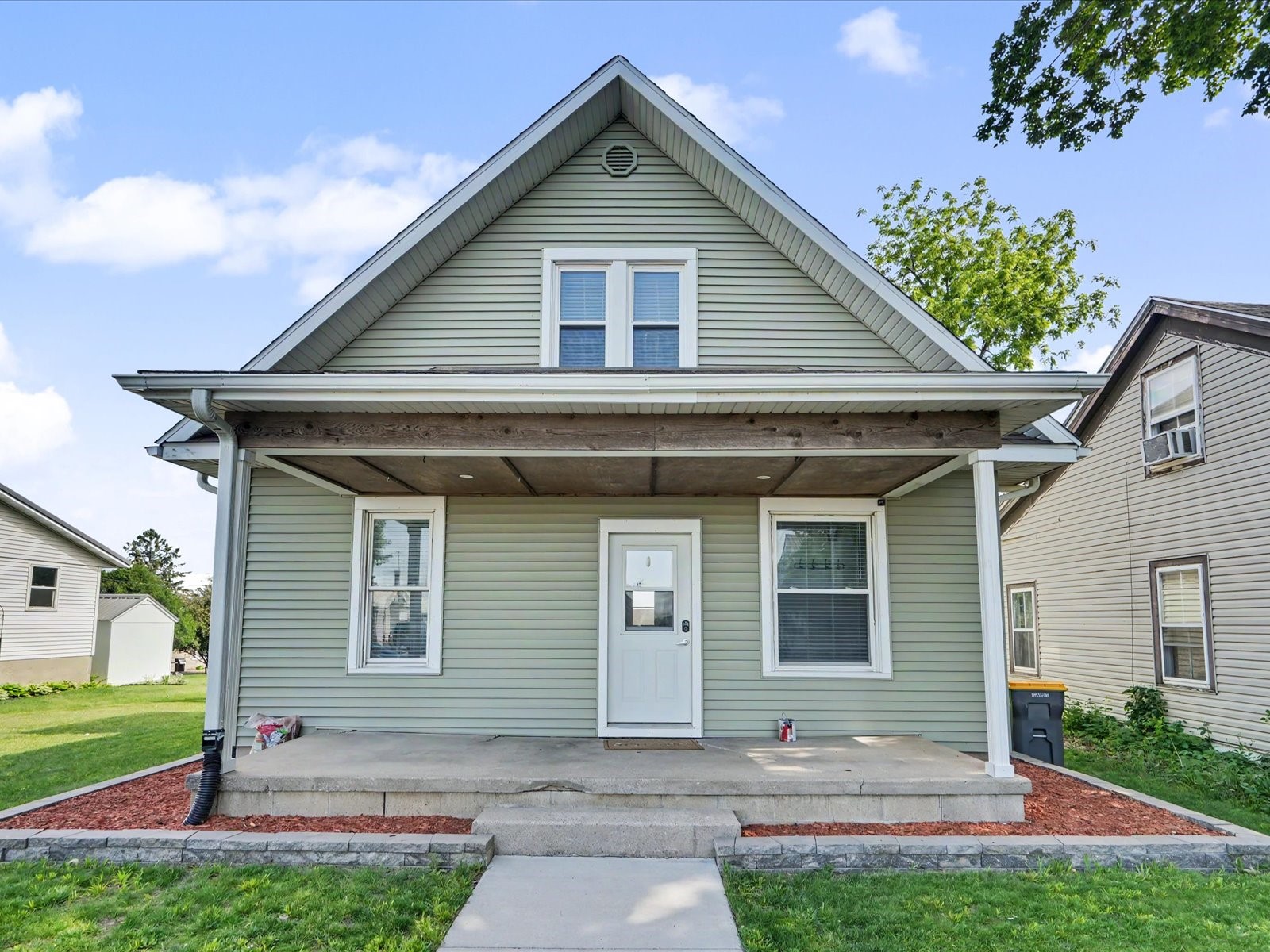404 W 1st Street Mechanicsville IA 52306