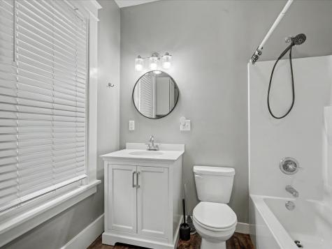 404 W 1st Street Mechanicsville IA 52306