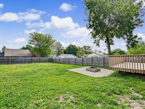 404 W 1st Street Mechanicsville IA 52306