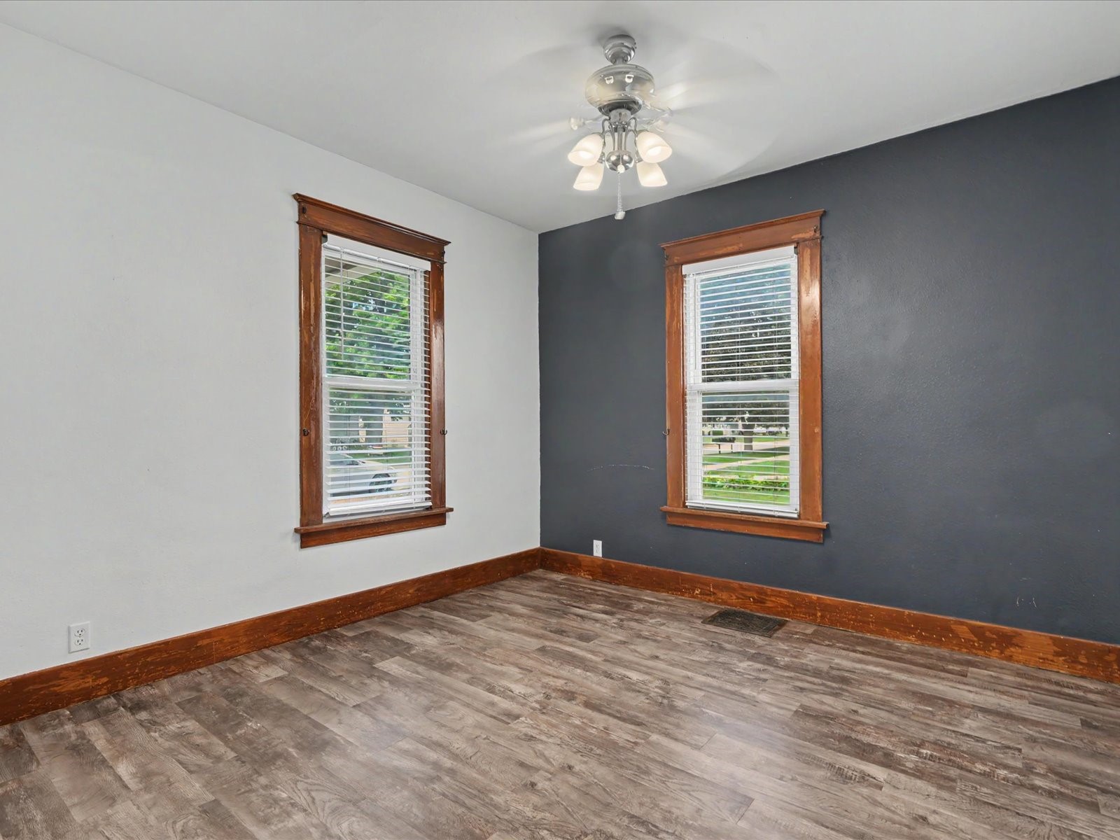 404 W 1st Street Mechanicsville IA 52306