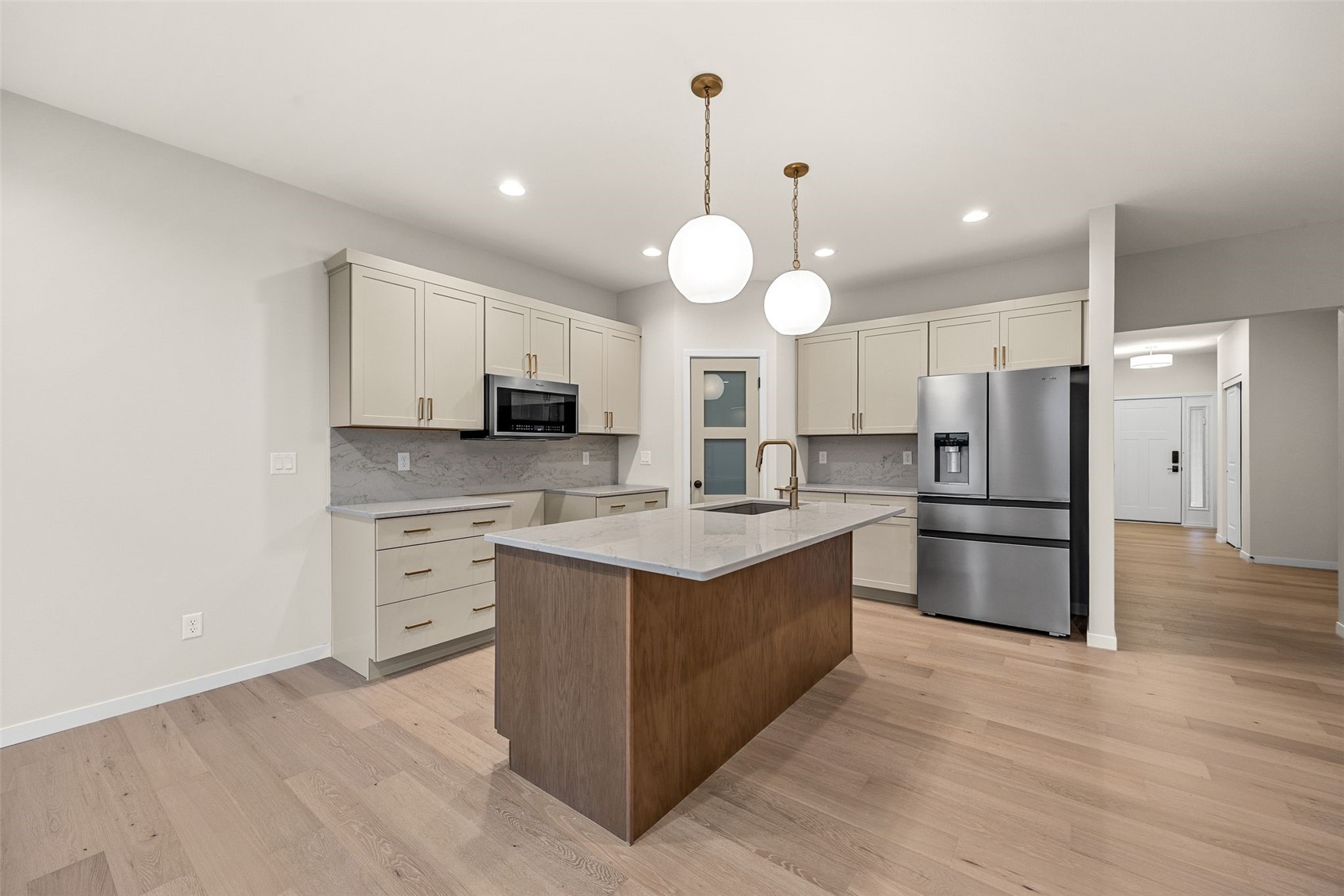 211 Meadows Field Drive NE Cedar Rapids IA 52402