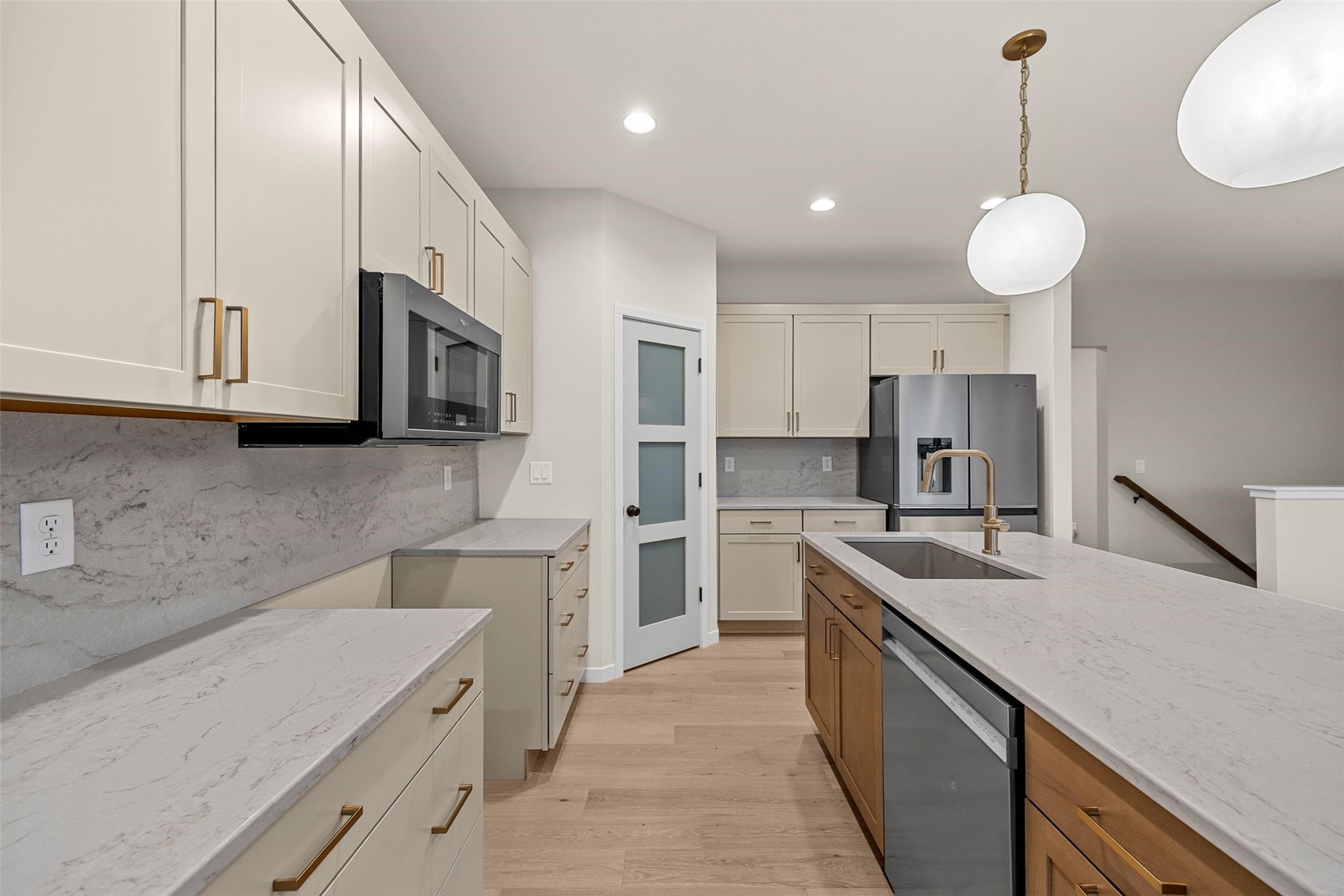 211 Meadows Field Drive NE Cedar Rapids IA 52402