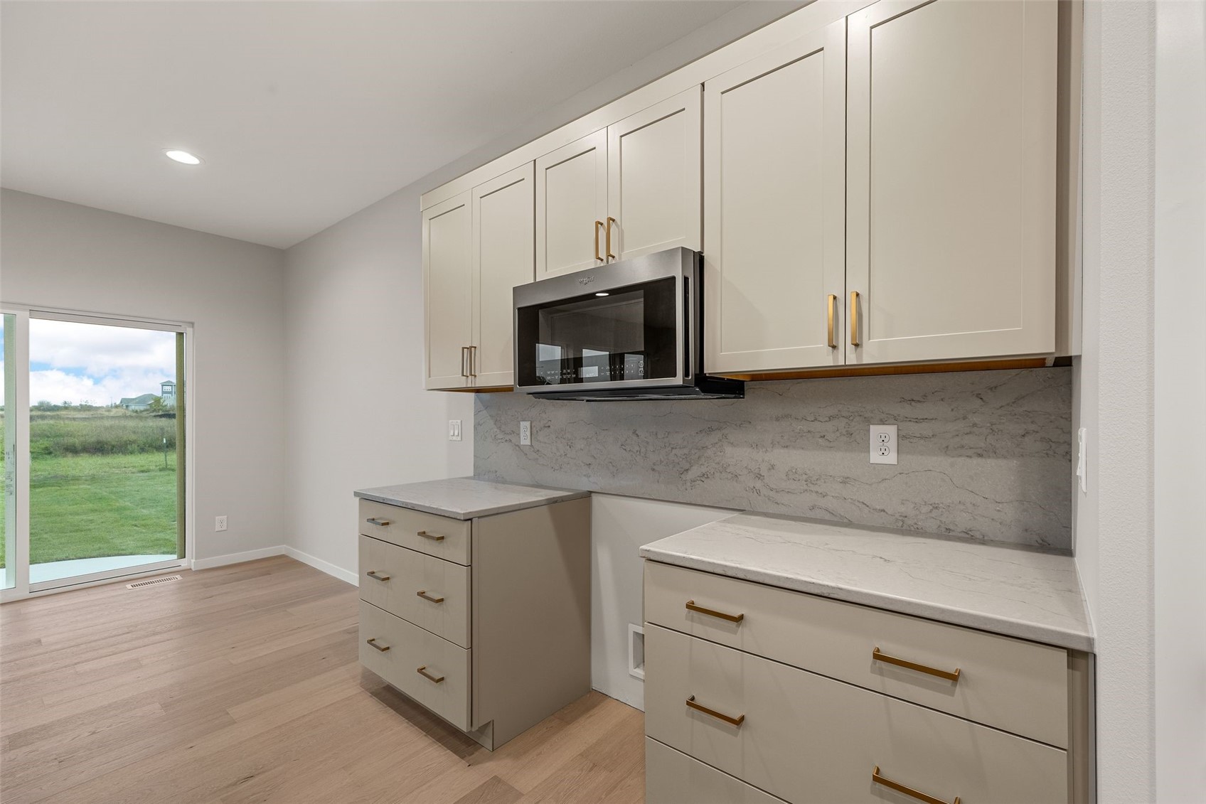 211 Meadows Field Drive NE Cedar Rapids IA 52402