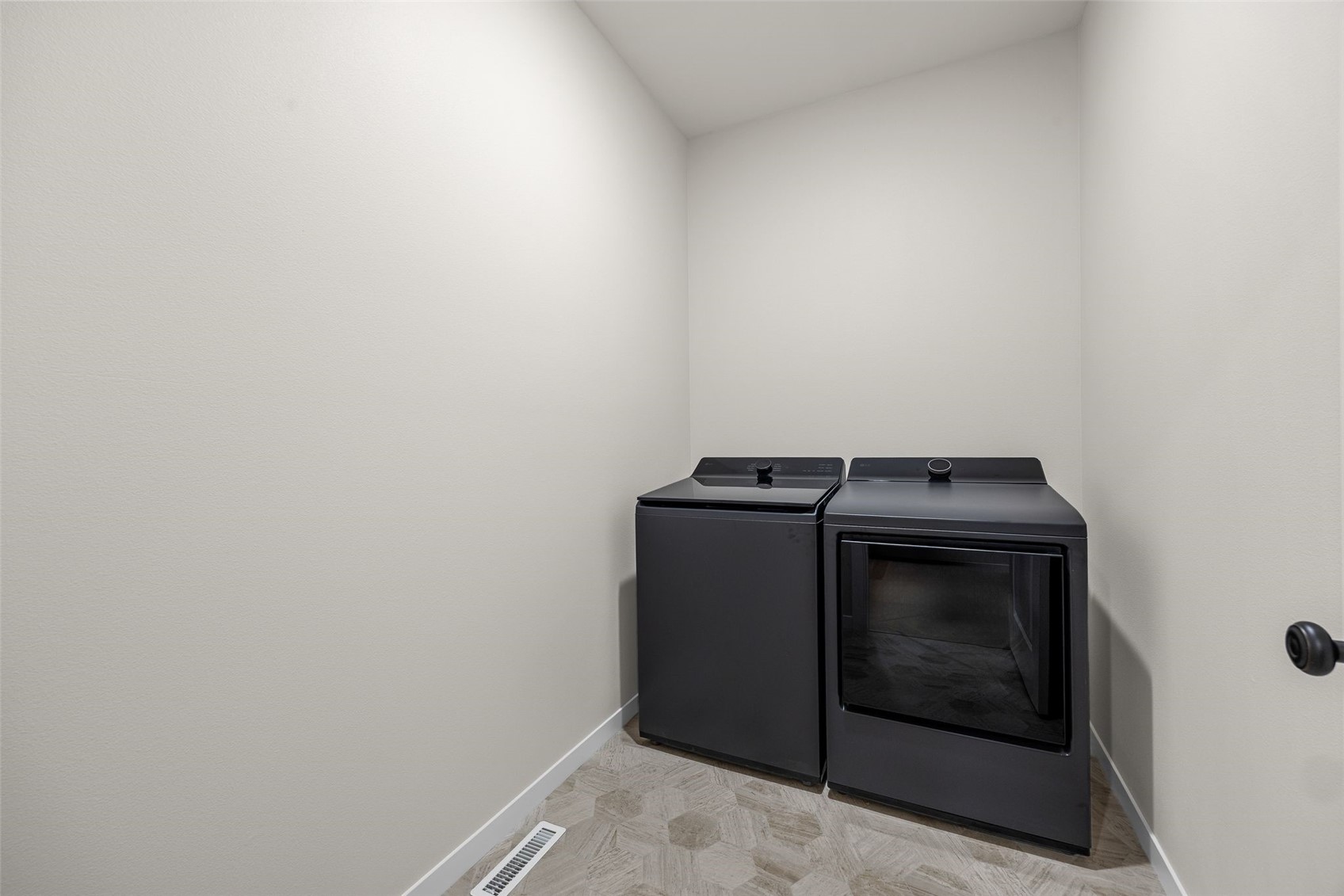 211 Meadows Field Drive NE Cedar Rapids IA 52402