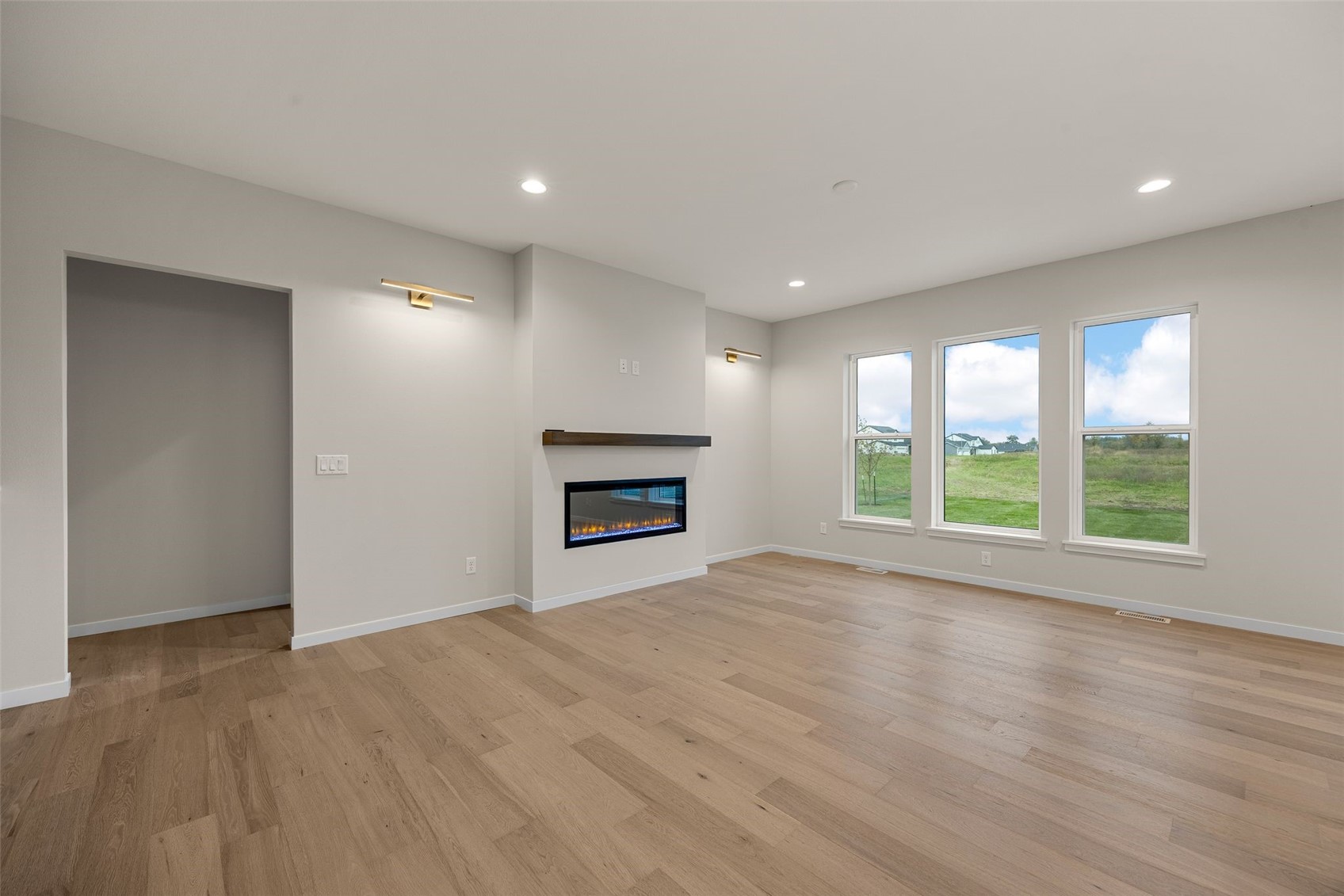 211 Meadows Field Drive NE Cedar Rapids IA 52402