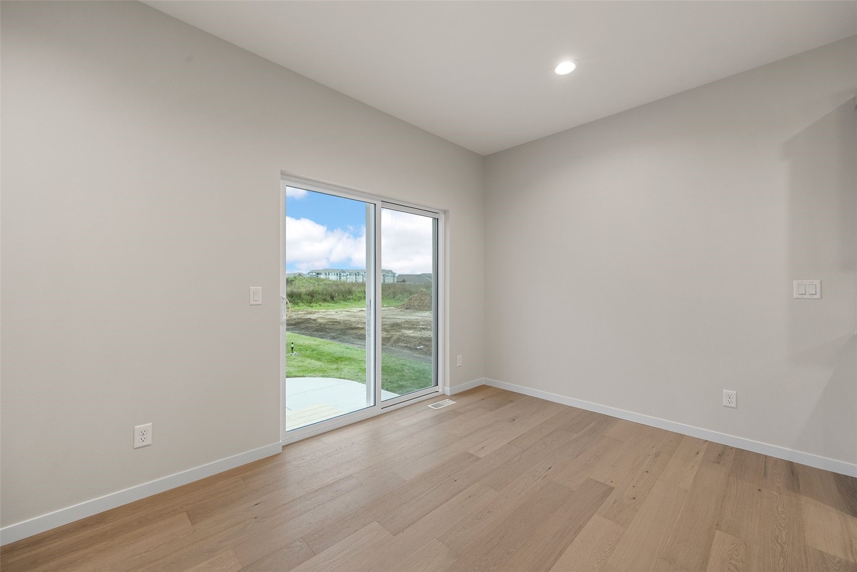 211 Meadows Field Drive NE Cedar Rapids IA 52402