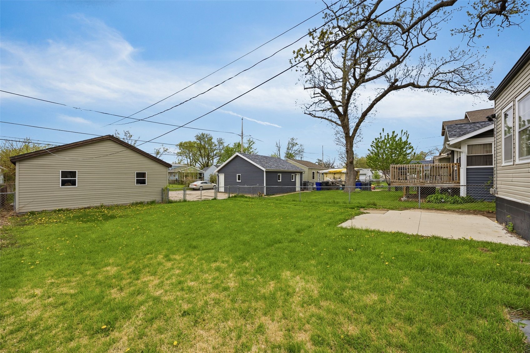 915 Center Point Road NE Cedar Rapids IA 52402