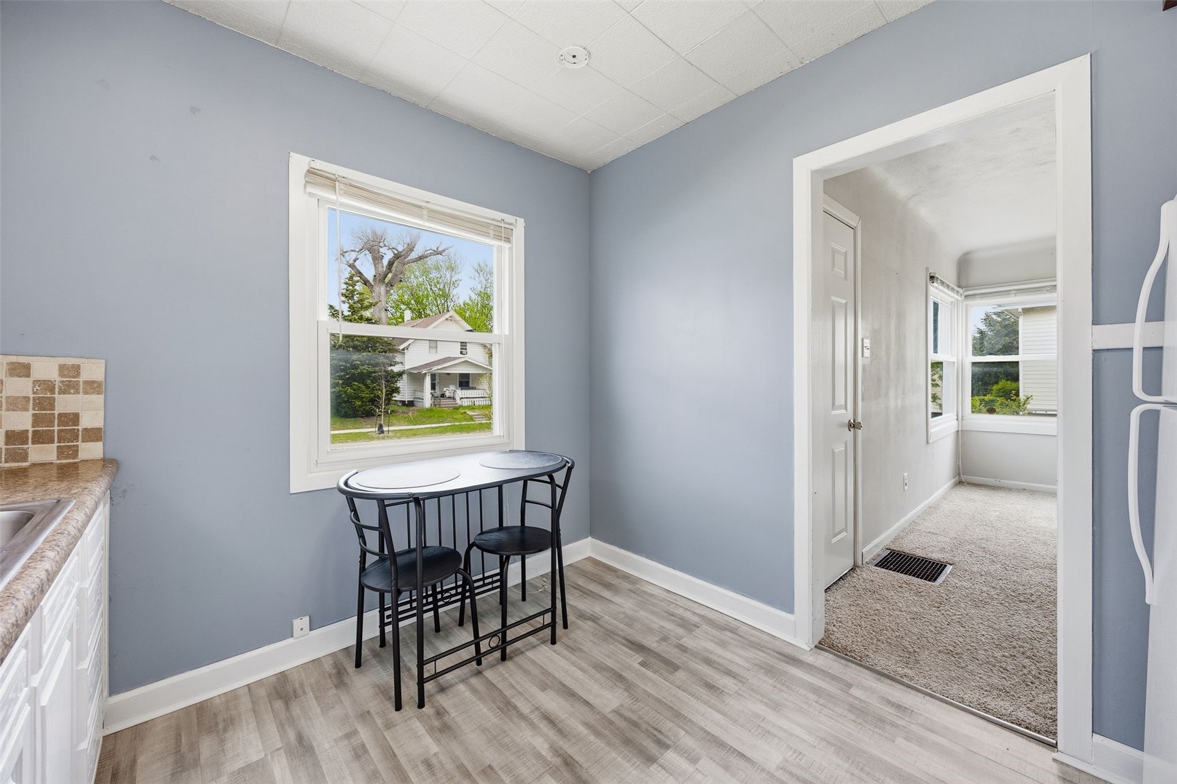 915 Center Point Road NE Cedar Rapids IA 52402
