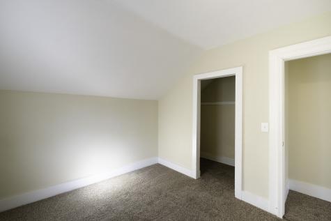 102 W Broadway Street Anamosa IA 52205
