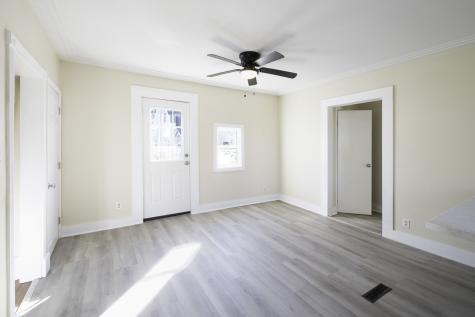 102 W Broadway Street Anamosa IA 52205