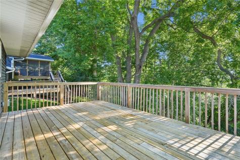 805 Pawnee Drive NW Cedar Rapids IA 52405