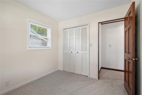805 Pawnee Drive NW Cedar Rapids IA 52405