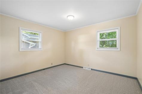 805 Pawnee Drive NW Cedar Rapids IA 52405