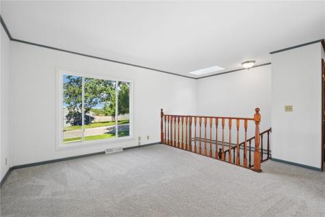 805 Pawnee Drive NW Cedar Rapids IA 52405