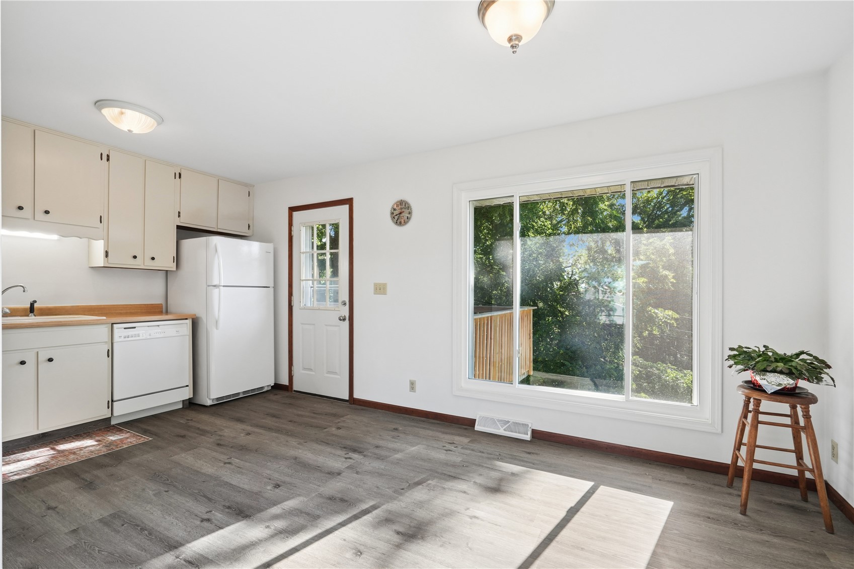 805 Pawnee Drive NW Cedar Rapids IA 52405