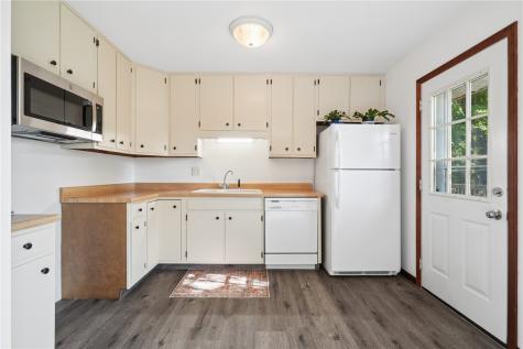 805 Pawnee Drive NW Cedar Rapids IA 52405
