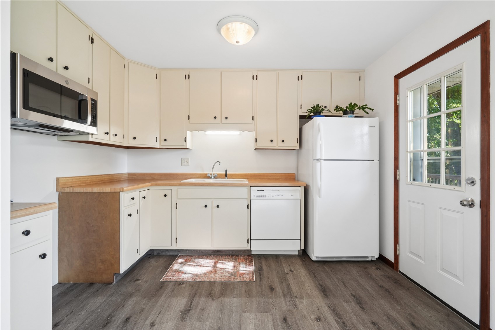 805 Pawnee Drive NW Cedar Rapids IA 52405