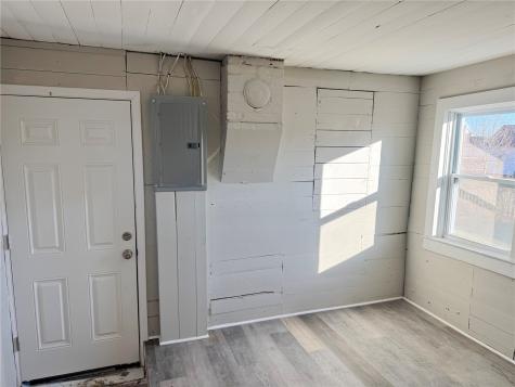 1405 7TH Avenue Belle Plaine IA 52208