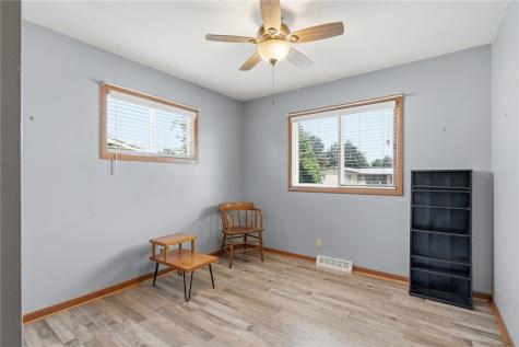5101 1st Avenue SW Cedar Rapids IA 52404