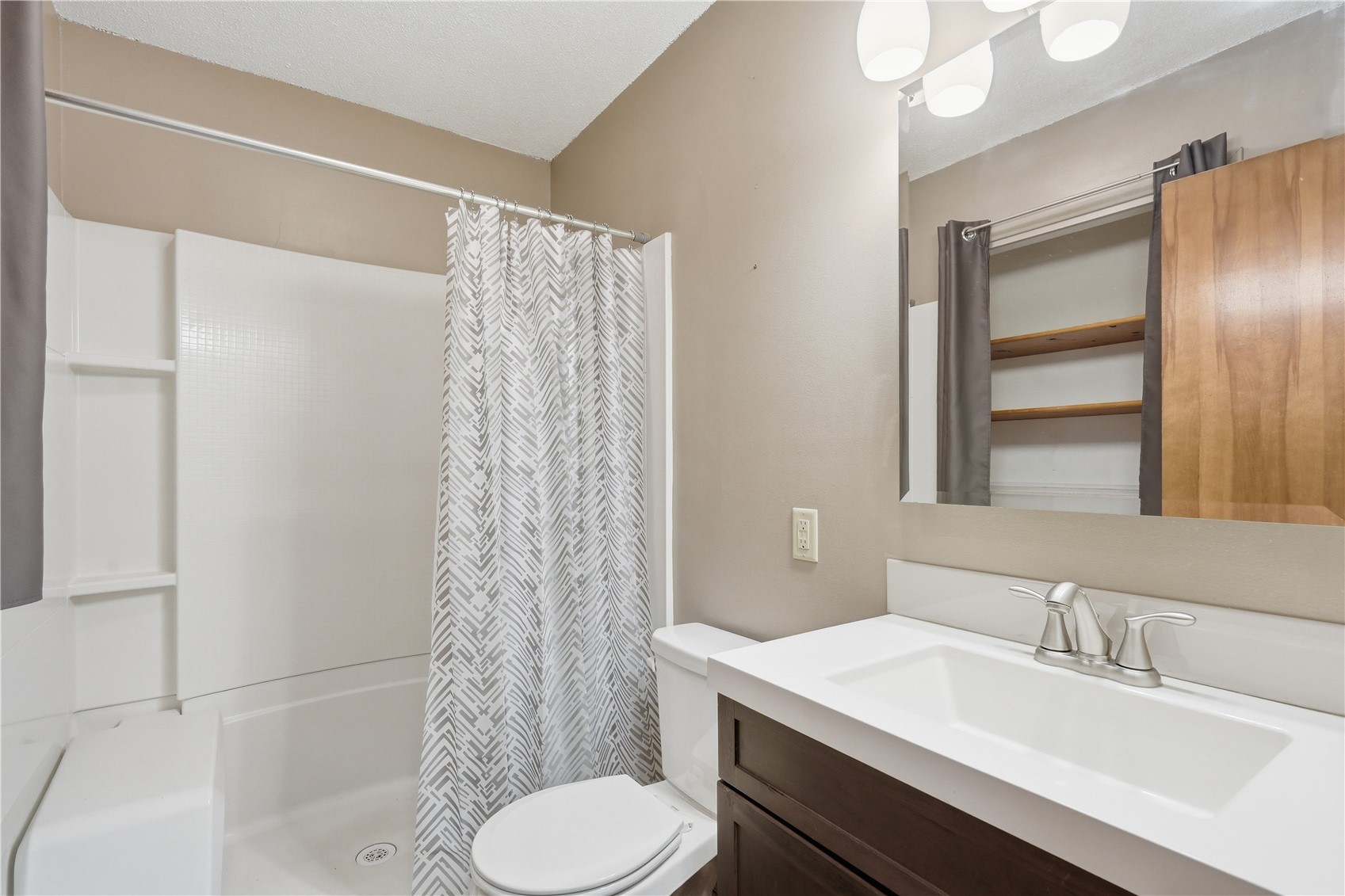 5101 1st Avenue SW Cedar Rapids IA 52404
